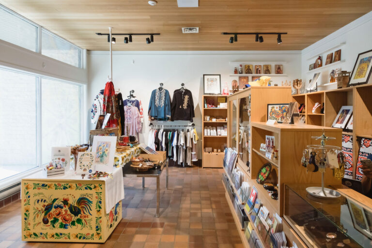 2025UMCBuildingLifestyleGiftStore02 768x512